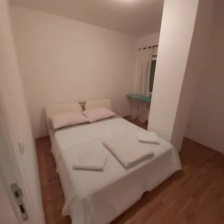 Apartment Nevo